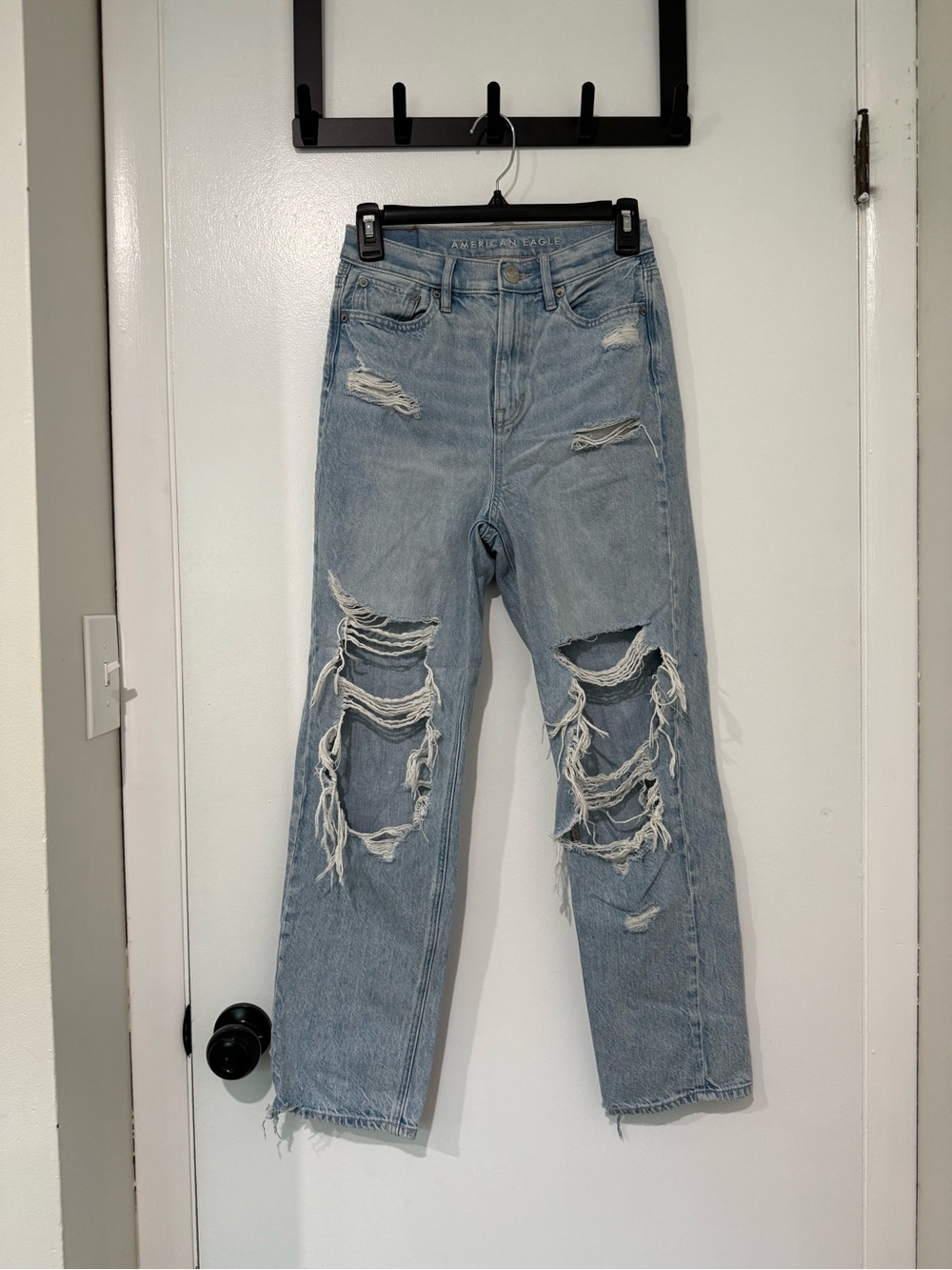 American Eagle Distressed High-Rise 90s Boyfriend Jeans